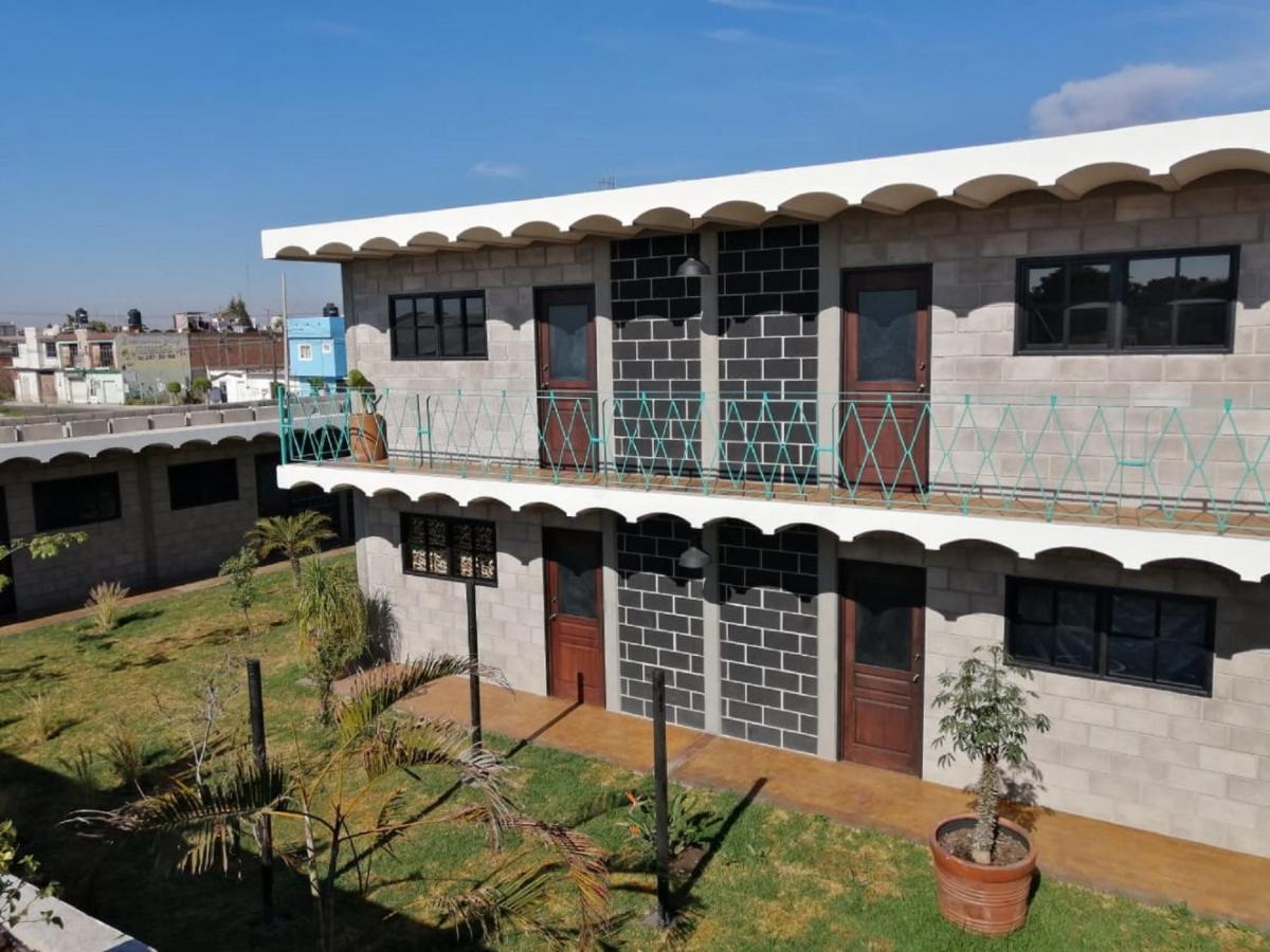 Calido Cosmos Hotel Cholula Exterior foto